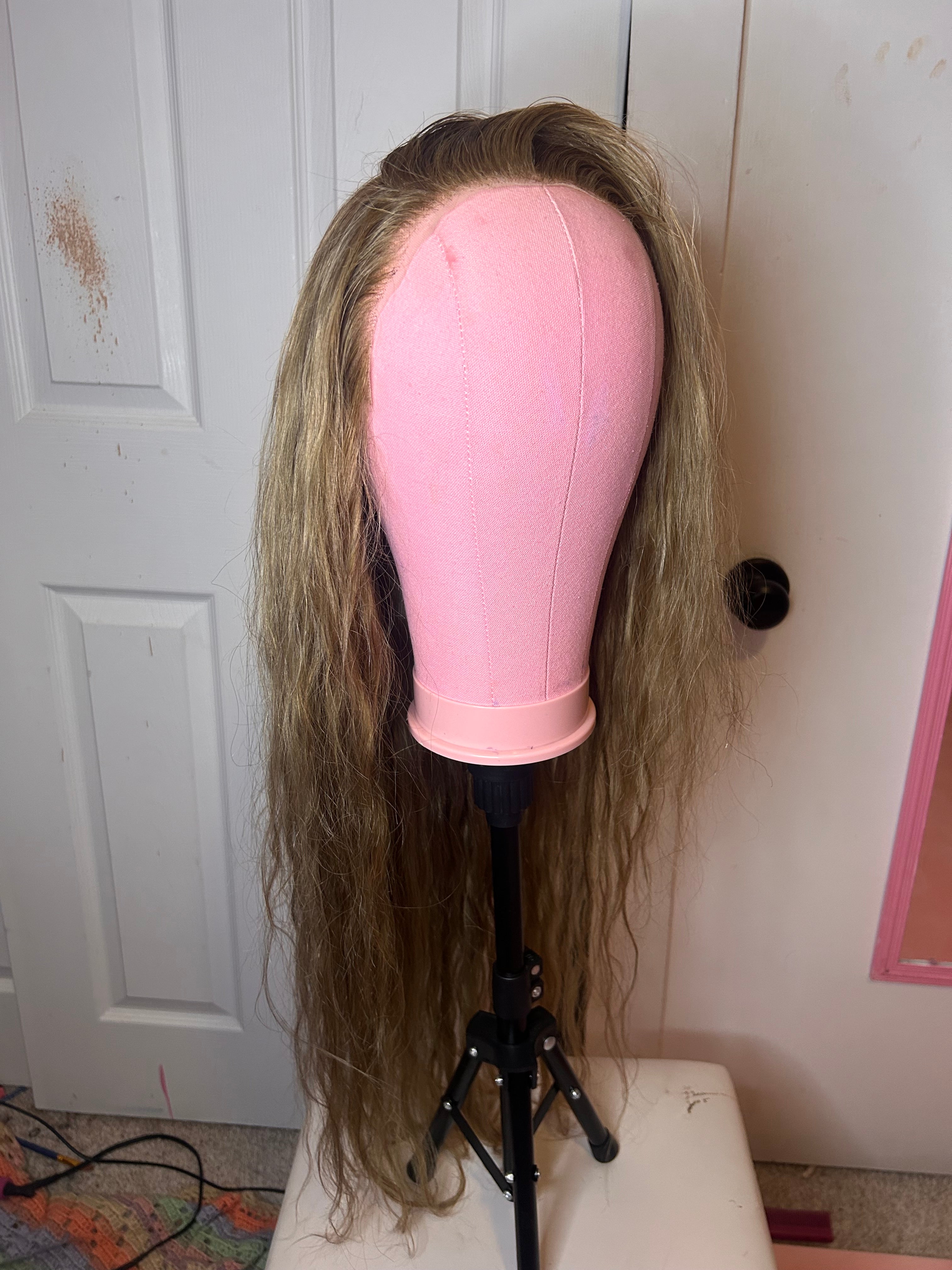 *refurbished* 32in 13x4 ash blonde human hair